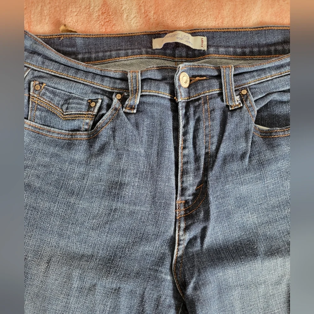 Levi 505 Straight Leg - Picture 4 of 10